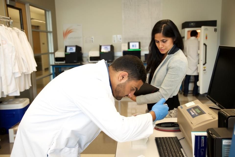 What is the MS/MBA Biotechnology Life Sciences Program? MBA