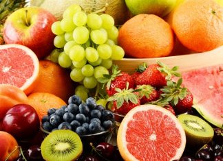 Food deprivation causes hangry behavior in fruit flies