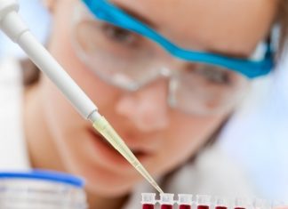 Flinders University trial to evaluate new blood test for personalized cancer treatment