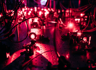 Lab creates superfluid circuit using fermions to study electron behavior