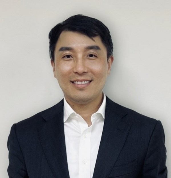 EDGC (Eone Diagnomics Genome Center) recruits Sam Martin, Vice President of Overseas Business Development… to “accelerate entering the overseas market”