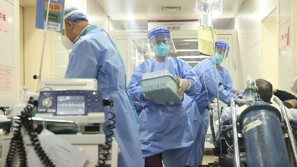 CGTN:How do emergency wards in China cope with increasing COVID patients?