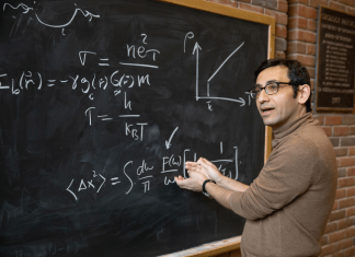 Experiment unlocks bizarre properties of strange metals