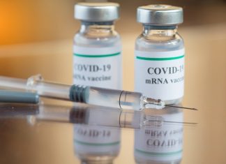 Print your own vaccine: automatic printing of microneedle patch COVID-19 mRNA vaccines