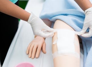 Silver-doped glass fibers used as a potential treatment for wound healing, finds study