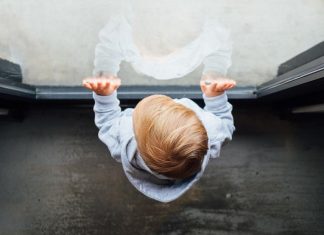 Racial and ethnic differences in gut microbiome emerge at 3 months old