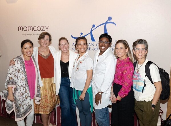 Momcozy’s Ongoing Campaign for Breastfeeding Awareness Month Connects Moms and Breaks Barriers