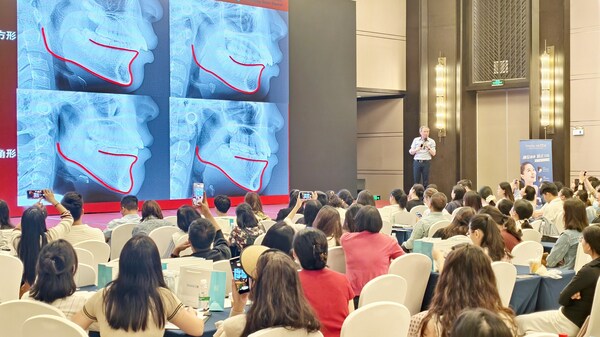 Australian Dentists Endorse Smartee’s Mandibular Repositioning Technology at Global Symposium in Kunming