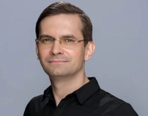 Lilly Expands AI Ties to Insilico, from Customer to Drug Discovery Partner