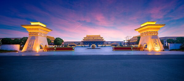 China’s Yangtze River Pharmaceutical Group Expands Global Footprint as Quality Drives Growth