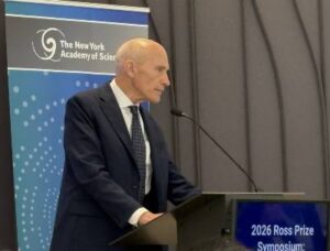 Perseverance, Persistence Key to CAR T Success, Say Ross Prize Winners Carl June and Michel Sadelain